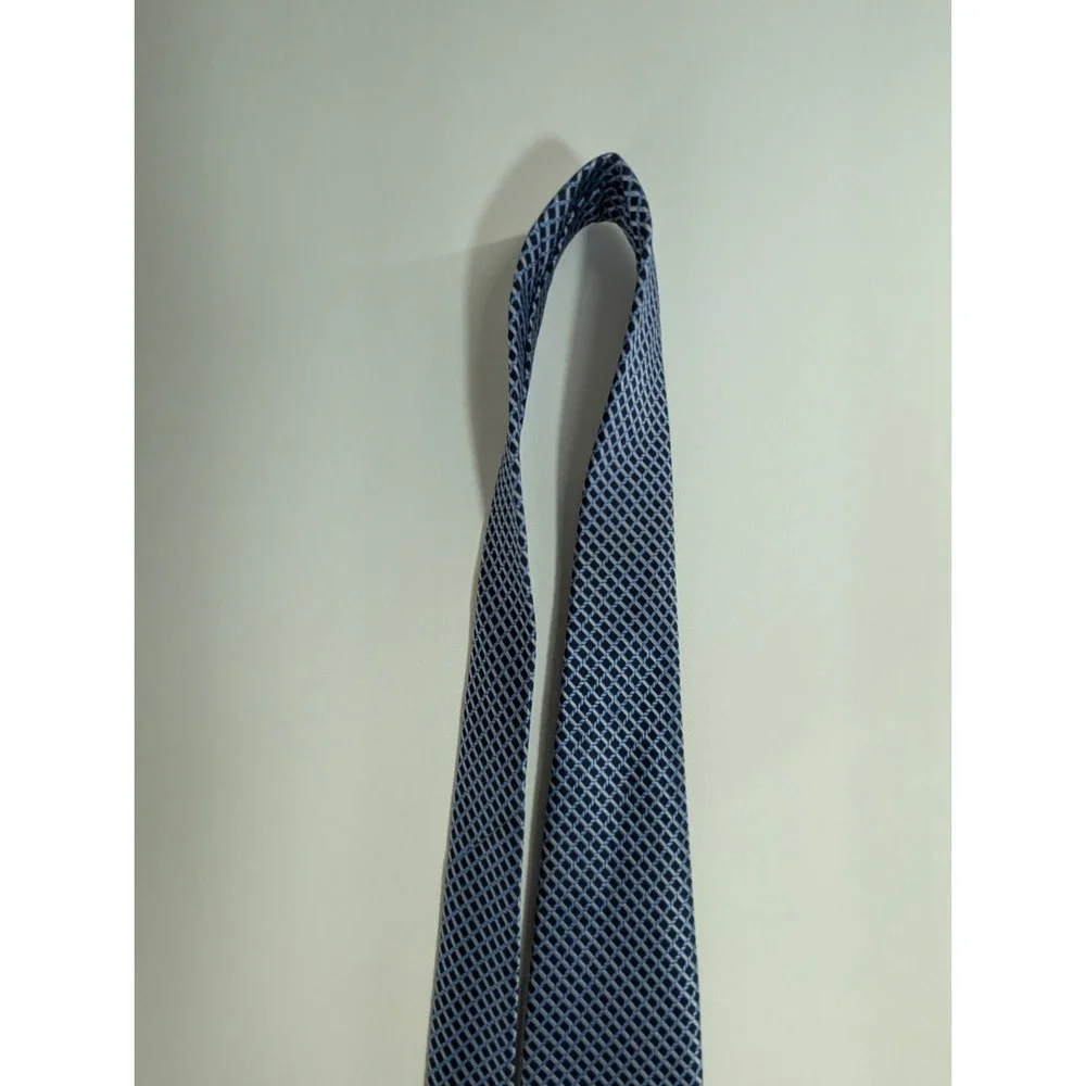 venetto tie 100% Polyester Overlay Stripes